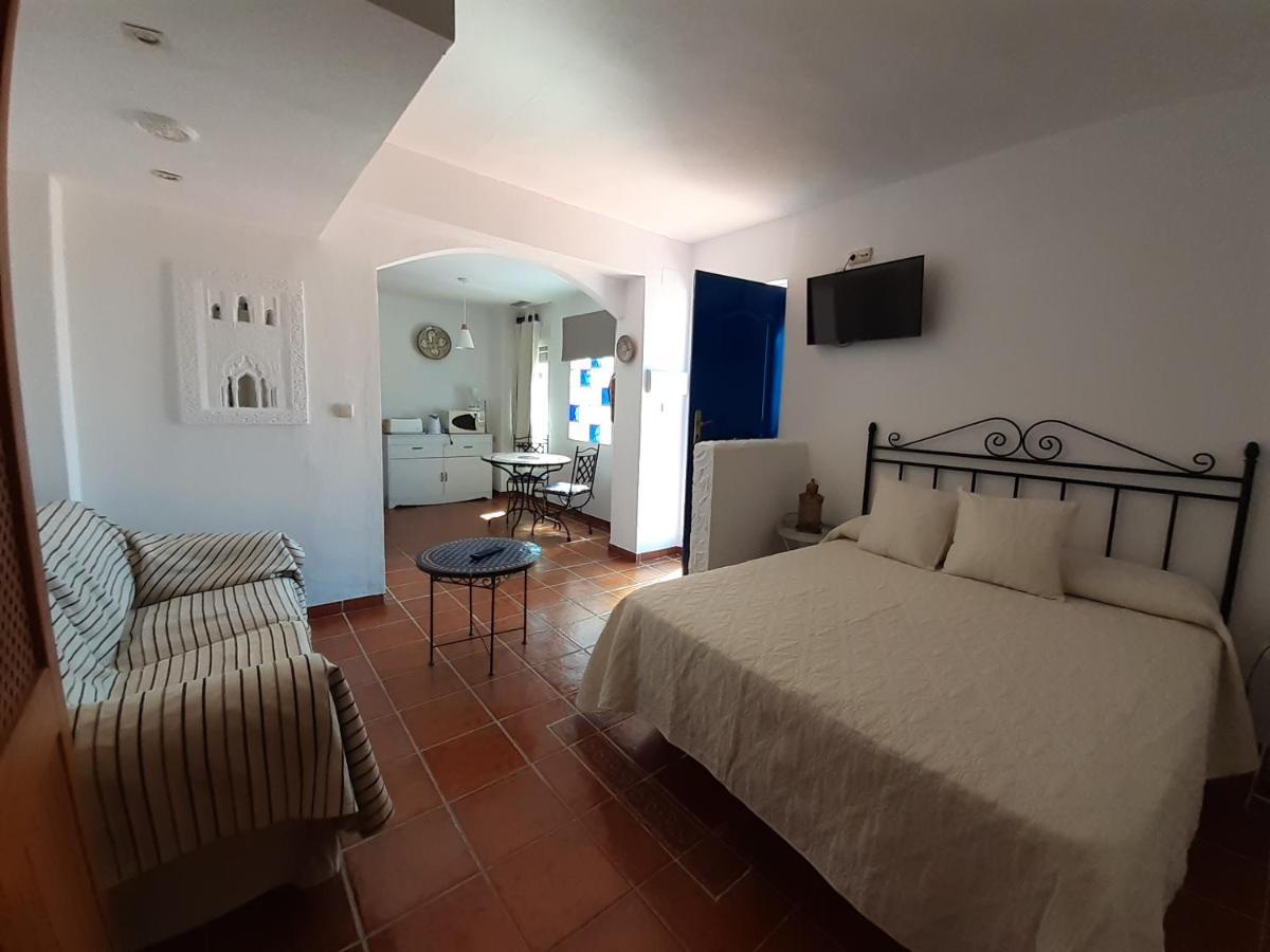 Hostal San Juan 살로브레나 외부 사진