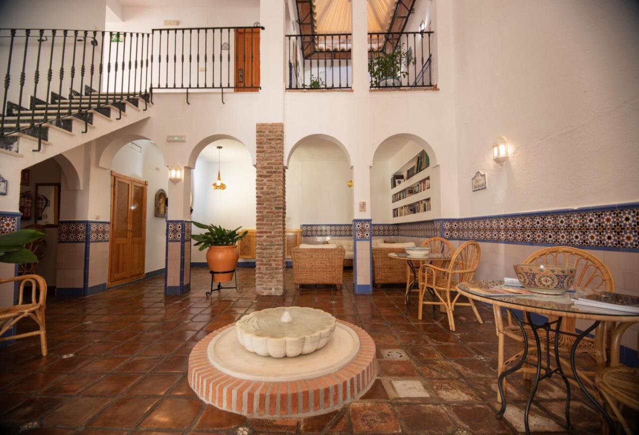 Hostal San Juan 살로브레나 외부 사진