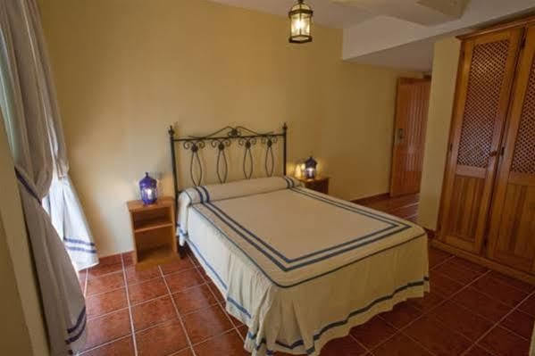 Hostal San Juan 살로브레나 외부 사진